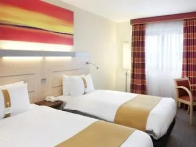 Holiday Inn Express Aberdeen - Bridge Of Don